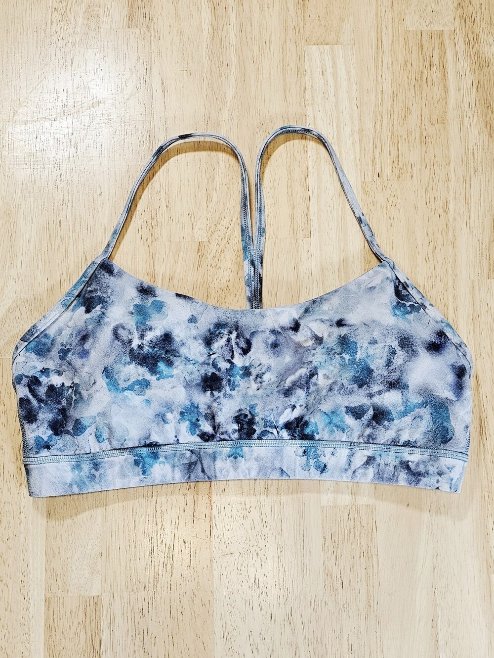 Lululemon Flow Y Nulu Bra